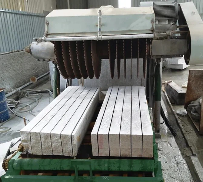 Kerb Stone Cutting Machine (2)